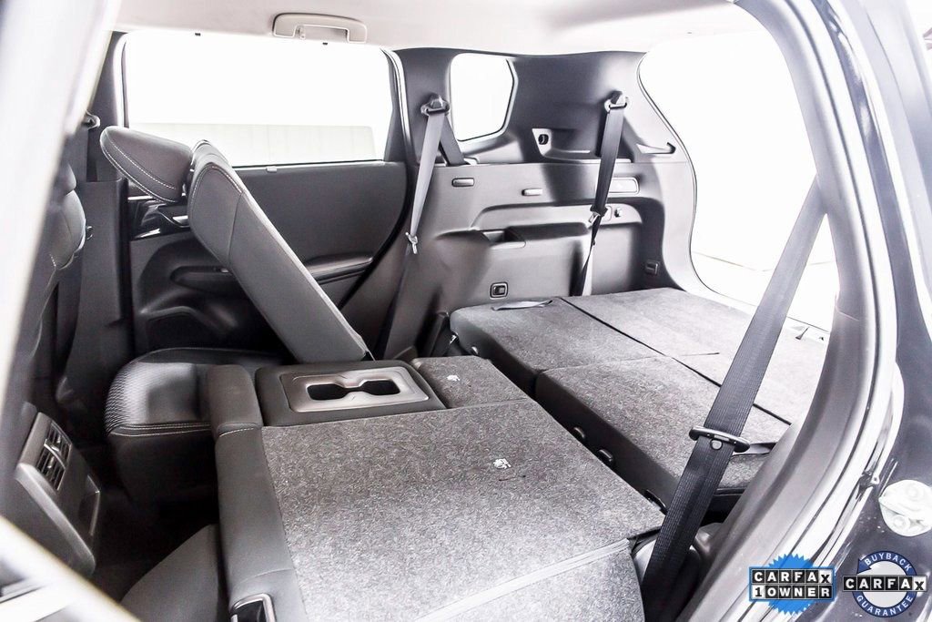 Used 2024 Mitsubishi Outlander ES image 37