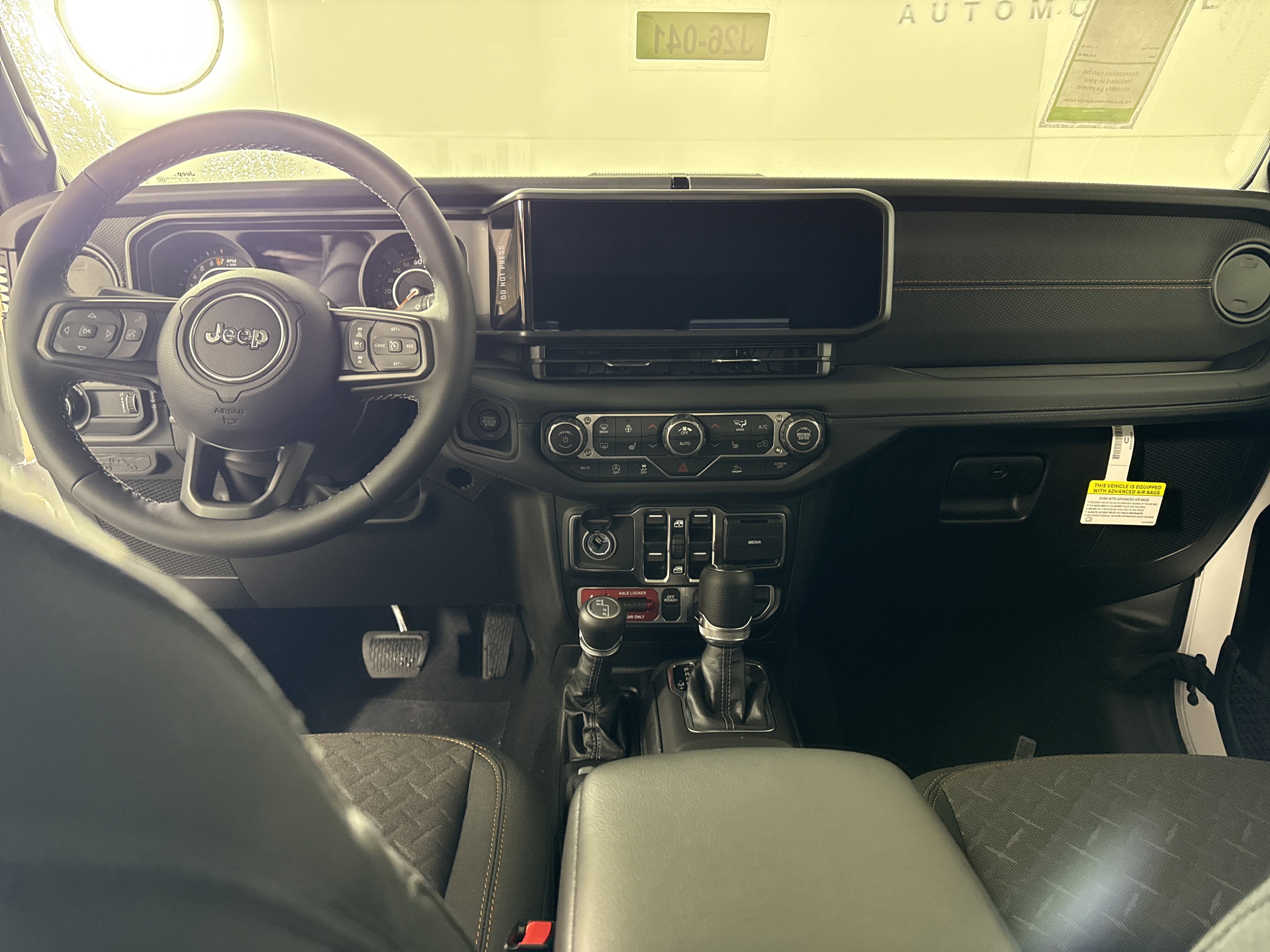 New 2026 Jeep Gladiator Mojave image 15