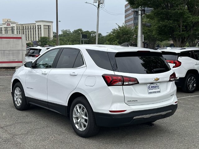 Used 2022 Chevrolet Equinox LT AWD/4WD image 4