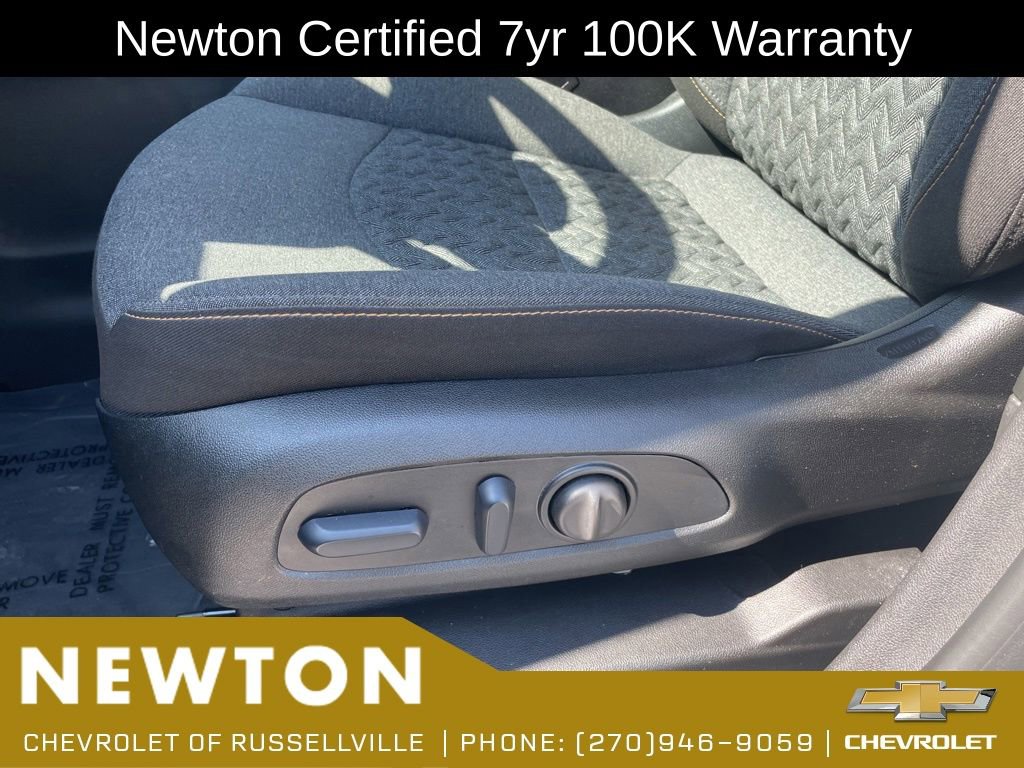 Used 2024 Chevrolet Equinox LT FWD image 6