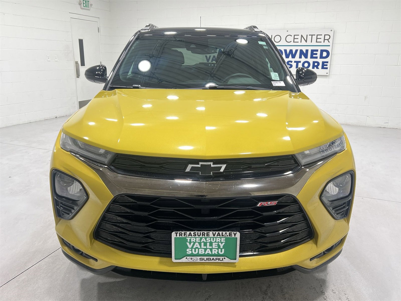 Used 2023 Chevrolet TrailBlazer RS w/ Sun and Liftgate Package image 3