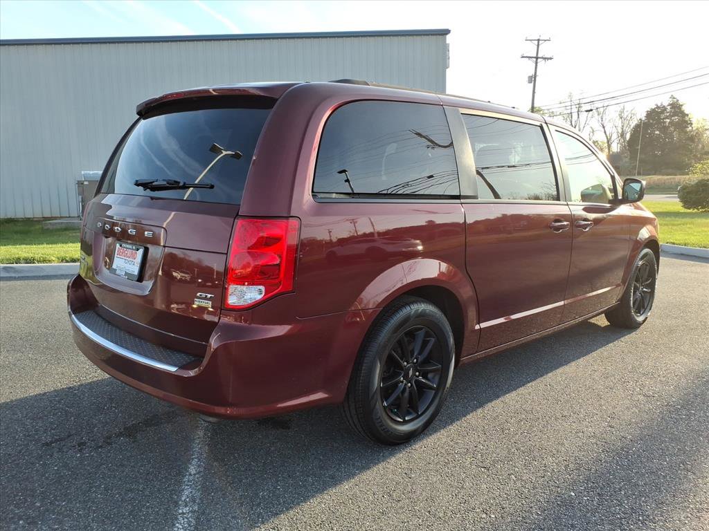 Used 2019 Dodge Grand Caravan GT image 4