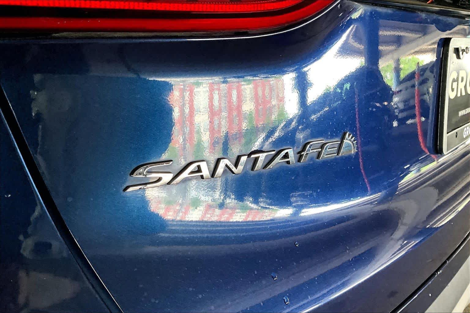 Used 2020 Hyundai Santa Fe Limited FWD image 9