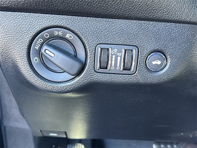 Used 2019 Dodge Challenger SRT Hellcat image 33