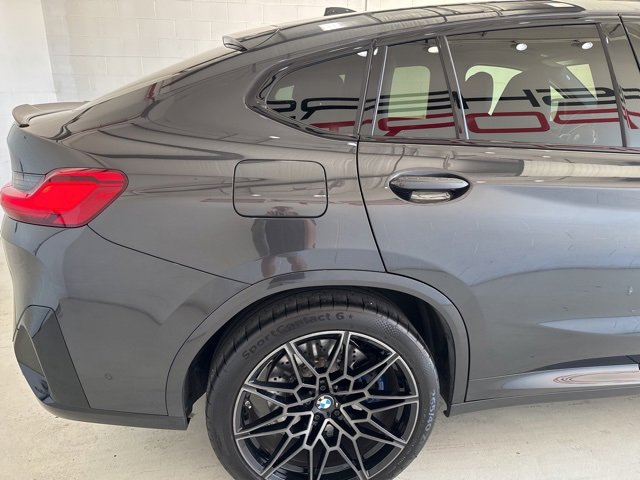 Used 2025 BMW X4 M w/ Premium Package image 6