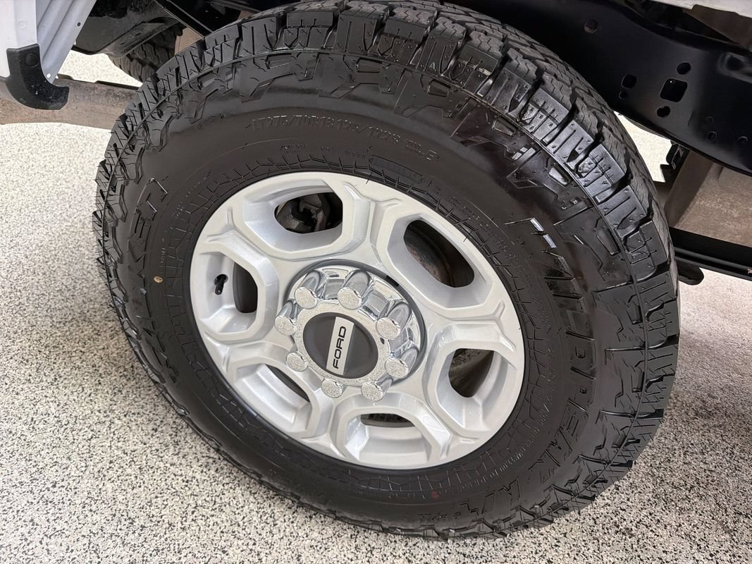 Used 2025 Ford F250 XLT w/ FX4 Off-Road Package AWD/4WD image 48
