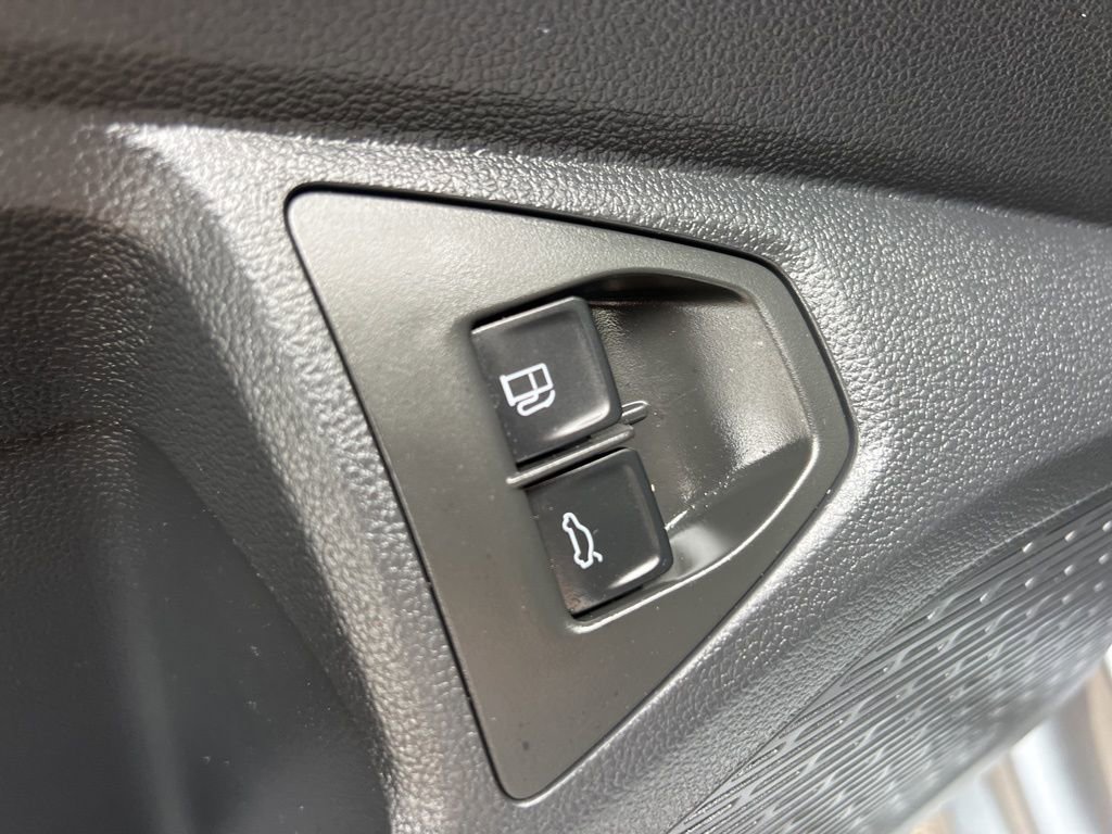 Used 2024 Volkswagen Jetta SE w/ Panoramic Sunroof Package image 24