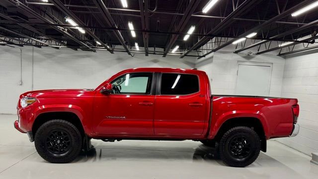 Used 2021 Toyota Tacoma SR5 image 2