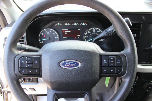 Used 2024 Ford F350 XLT w/ FX4 Off-Road Package AWD/4WD image 11