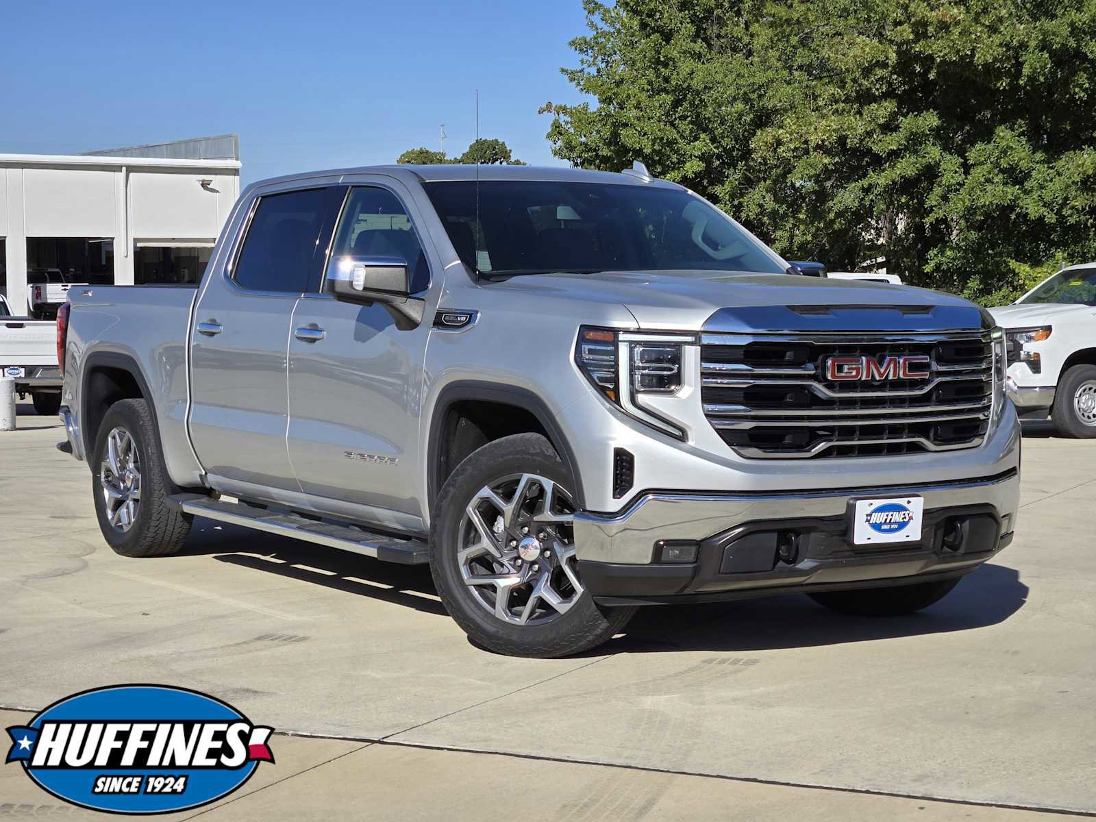 Used 2022 GMC Sierra 1500 SLT w/ SLT Premium Package