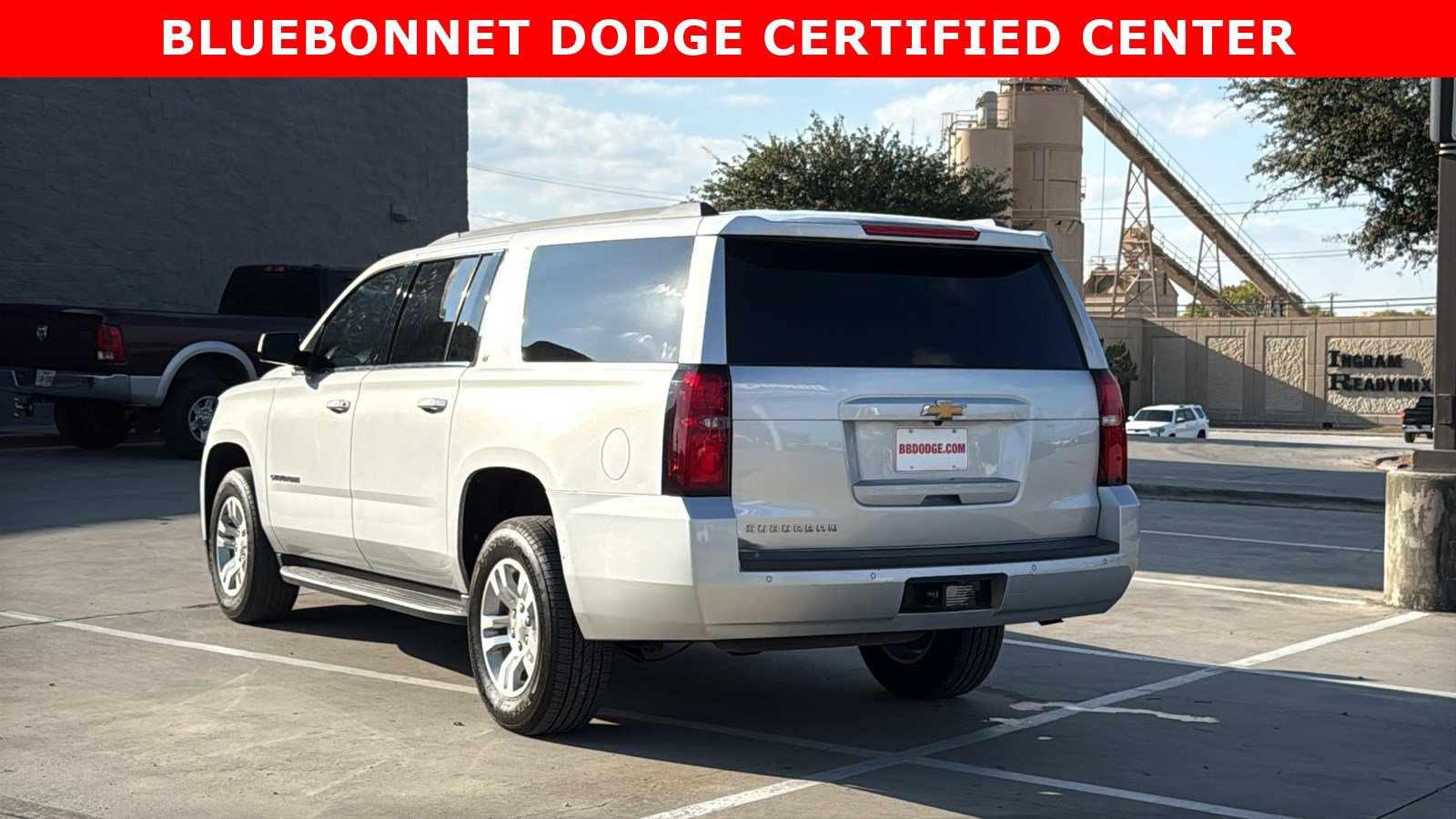 Used 2020 Chevrolet Suburban LT image 7