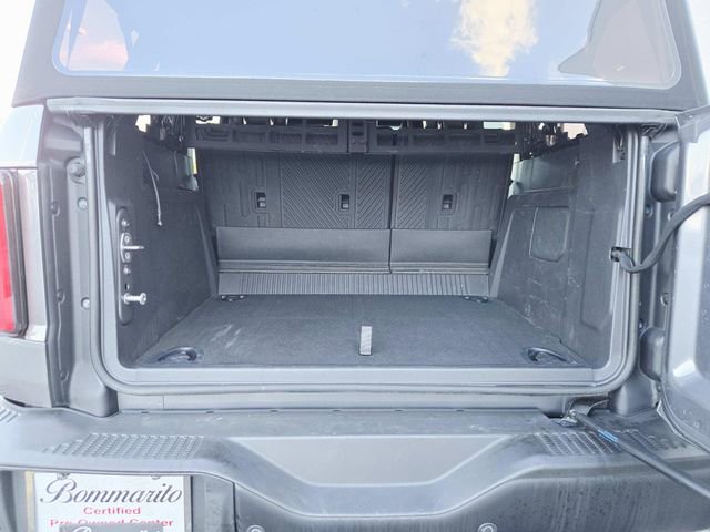 Used 2023 Ford Bronco Badlands w/ Sasquatch Package image 10