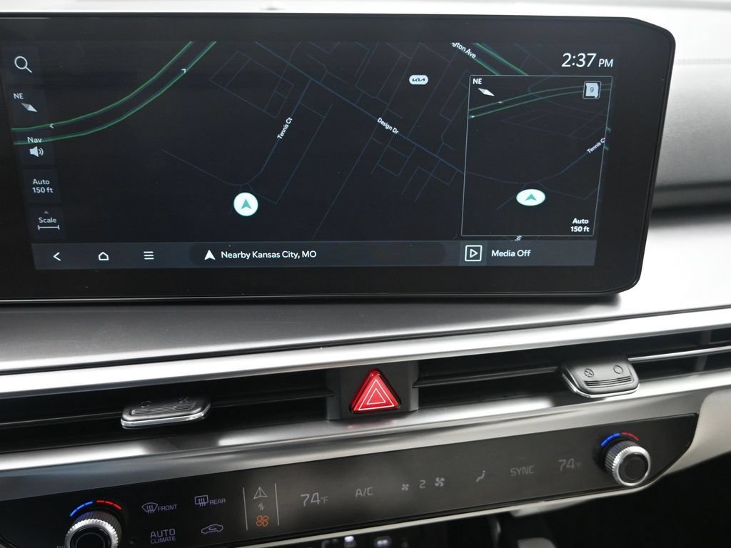 New 2025 Kia Sorento S w/ Panoramic Sunroof Package FWD image 9
