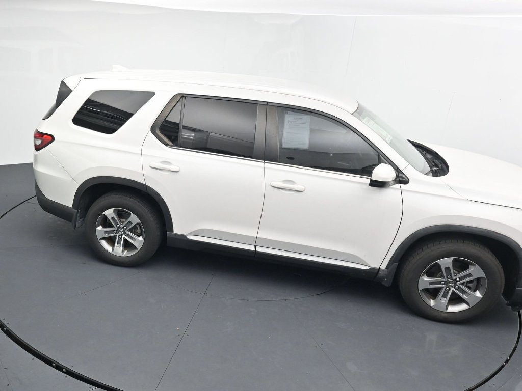 Used 2023 Honda Pilot EX-L image 17