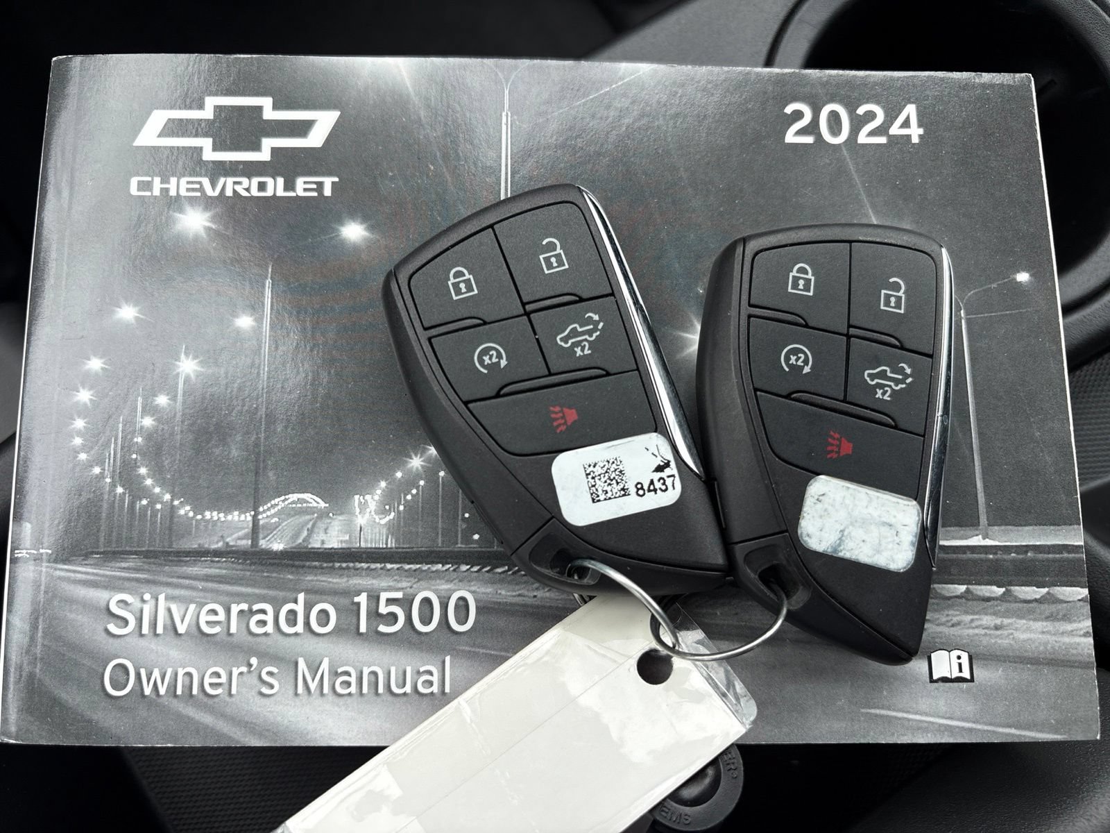 Used 2024 Chevrolet Silverado 1500 Custom RWD image 31