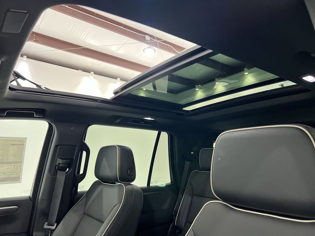 New 2025 Chevrolet Tahoe Premier RWD image 18