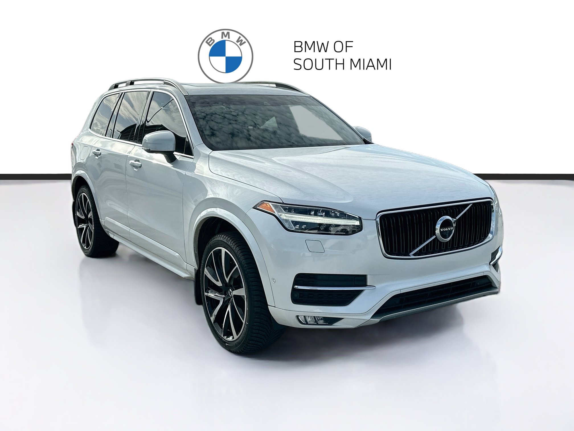 Used 2018 Volvo XC90 T6 Momentum w/ Convenience Package