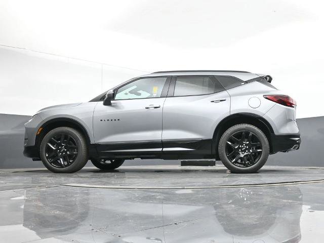 New 2025 Chevrolet Blazer RS w/ Driver Confidence II Package image 11