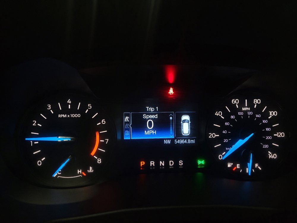 Used 2019 Ford Explorer XLT w/ Class II Trailer Tow Package image 23