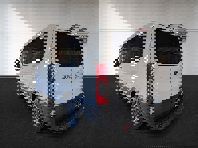 Used 2019 Ford Transit 150 XL image 8