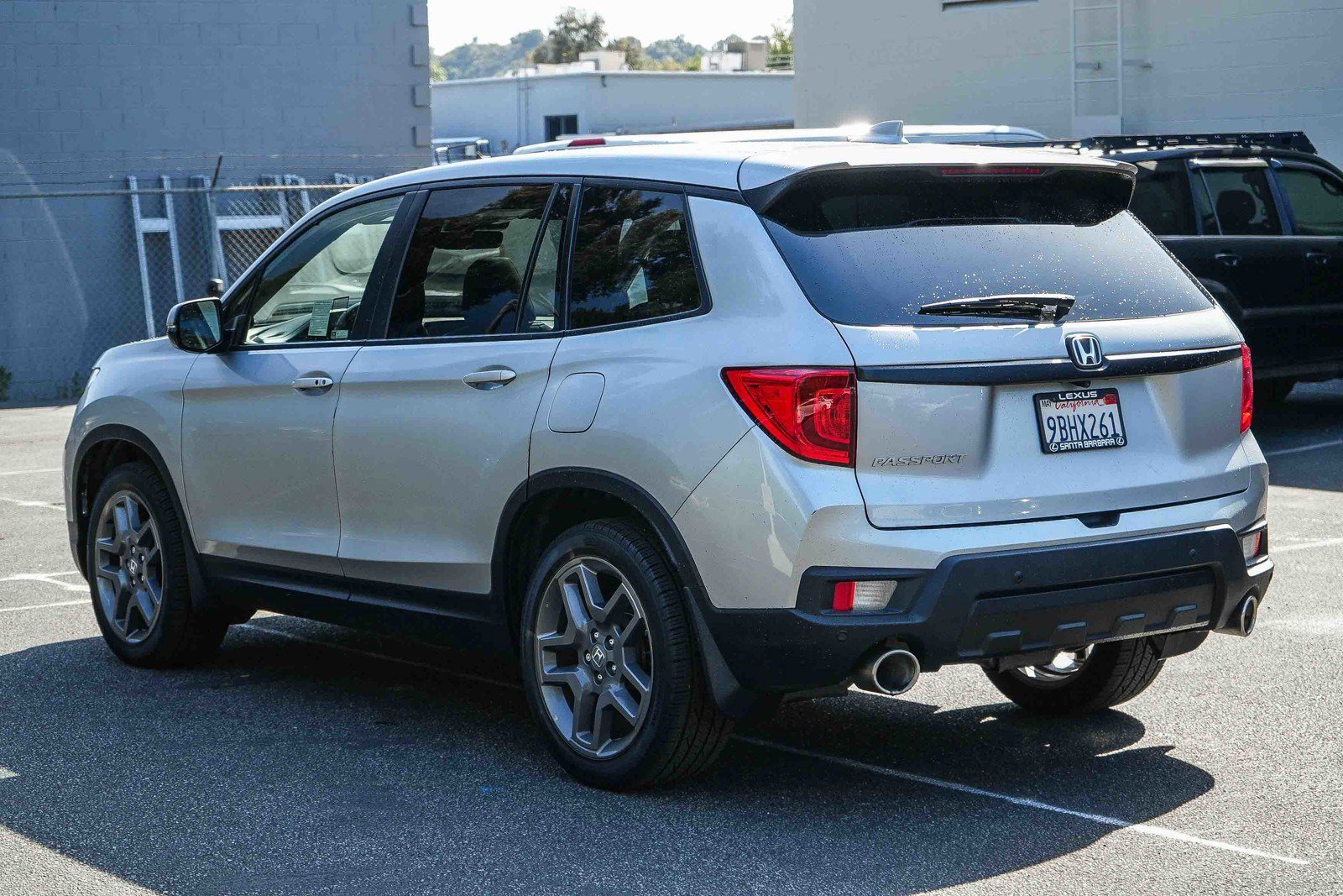 Used 2022 Honda Passport EX-L image 4