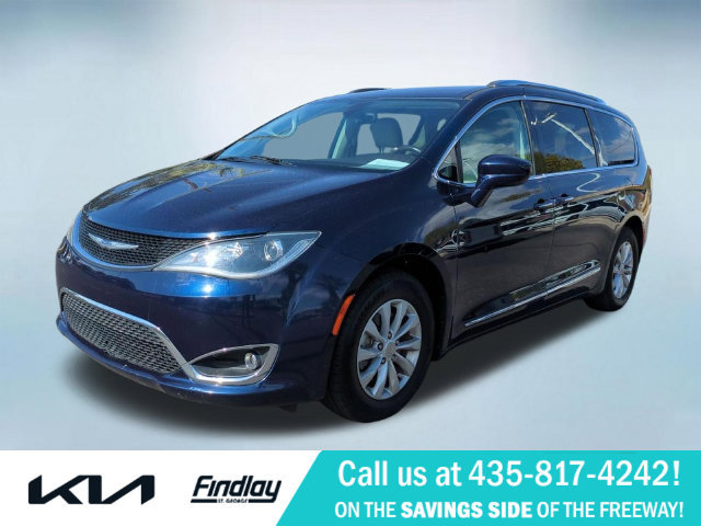 Used 2017 Chrysler Pacifica Touring-L Plus