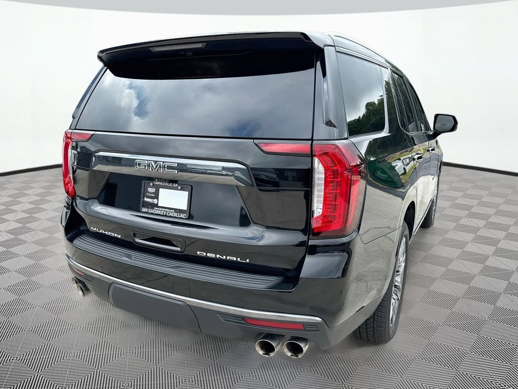 Used 2024 GMC Yukon Denali Ultimate w/ LPO, Floor Liner Package AWD/4WD image 6