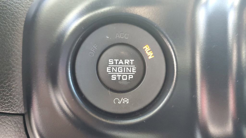 Used 2022 Jeep Wrangler Unlimited Rubicon 4xe w/ Steel Bumper Group AWD/4WD image 27