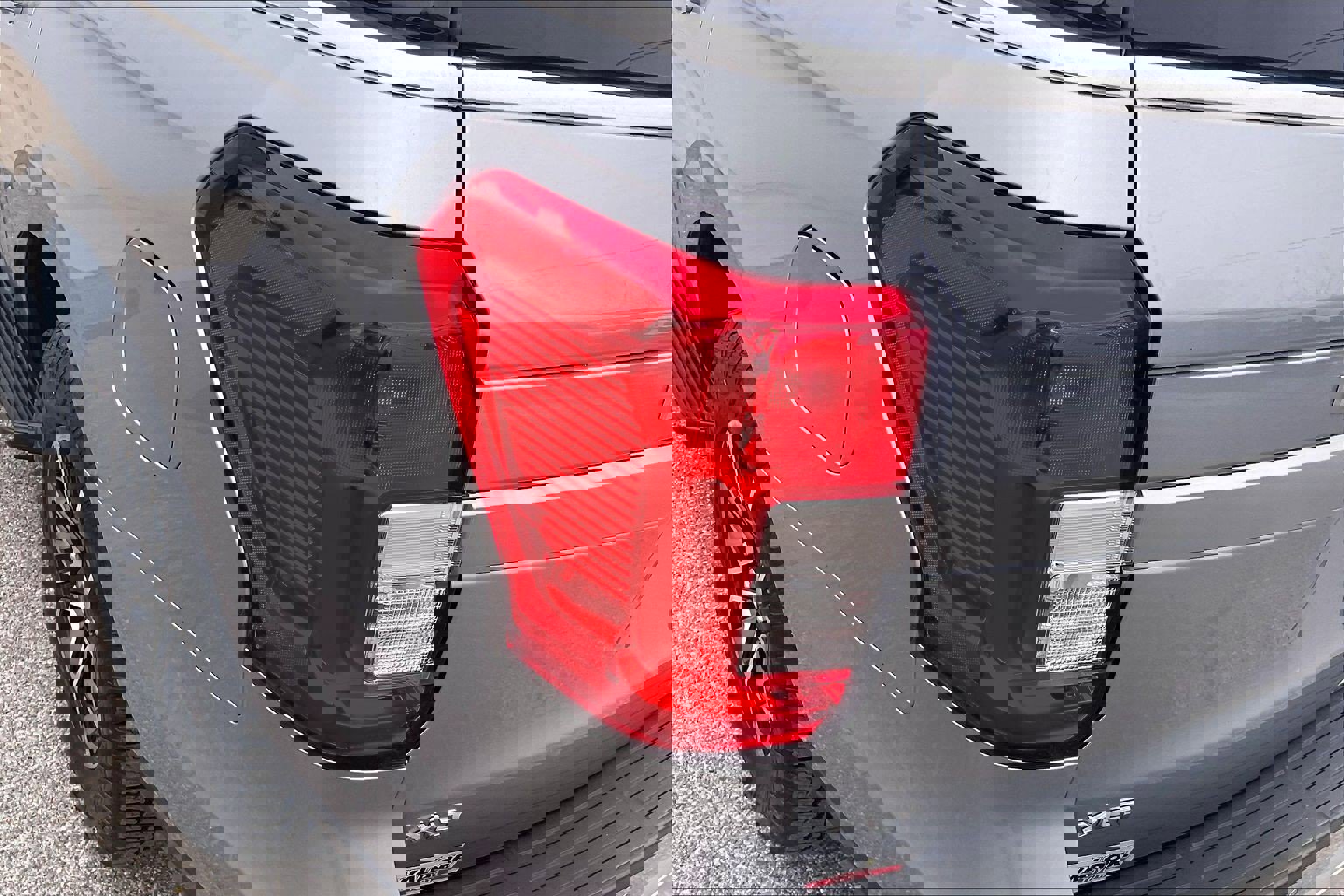 Used 2024 Ford Expedition XLT image 34