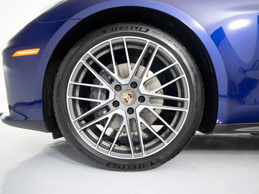 New 2026 Porsche Panamera 4 AWD/4WD image 15