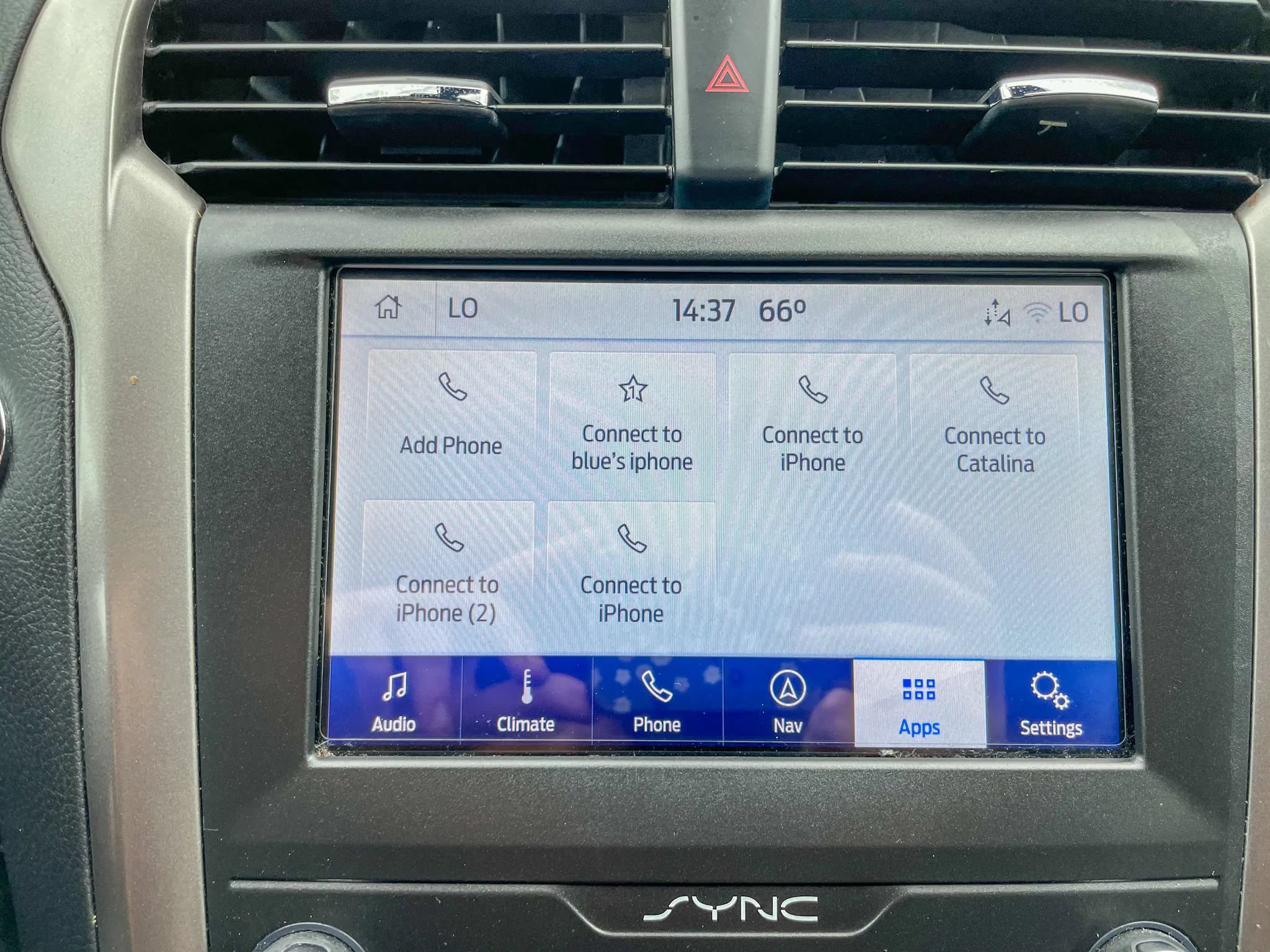 Used 2020 Ford Fusion SE FWD image 22