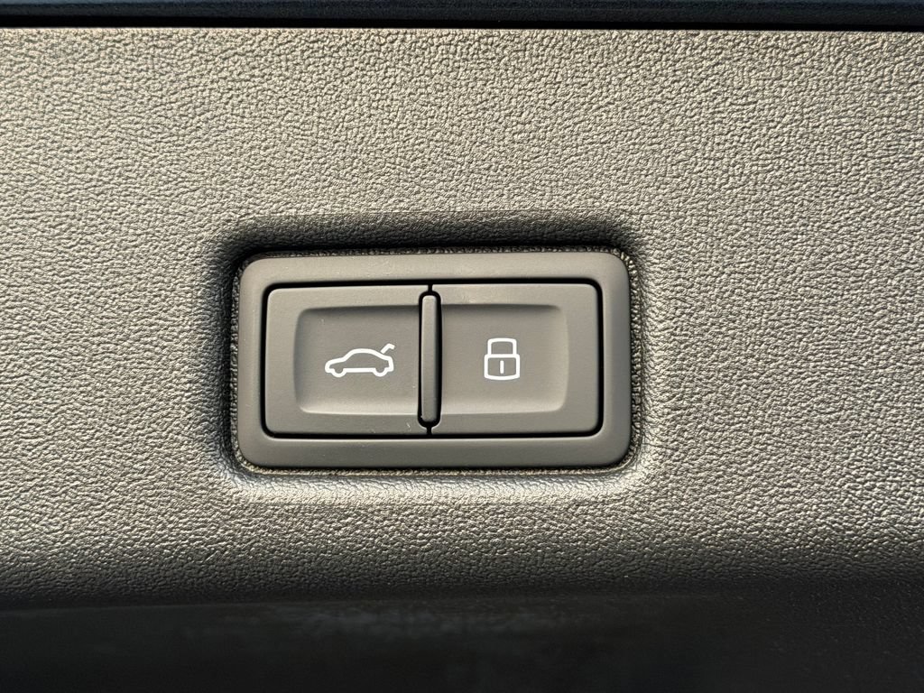 New 2026 Audi SQ5 Premium Plus AWD/4WD image 14
