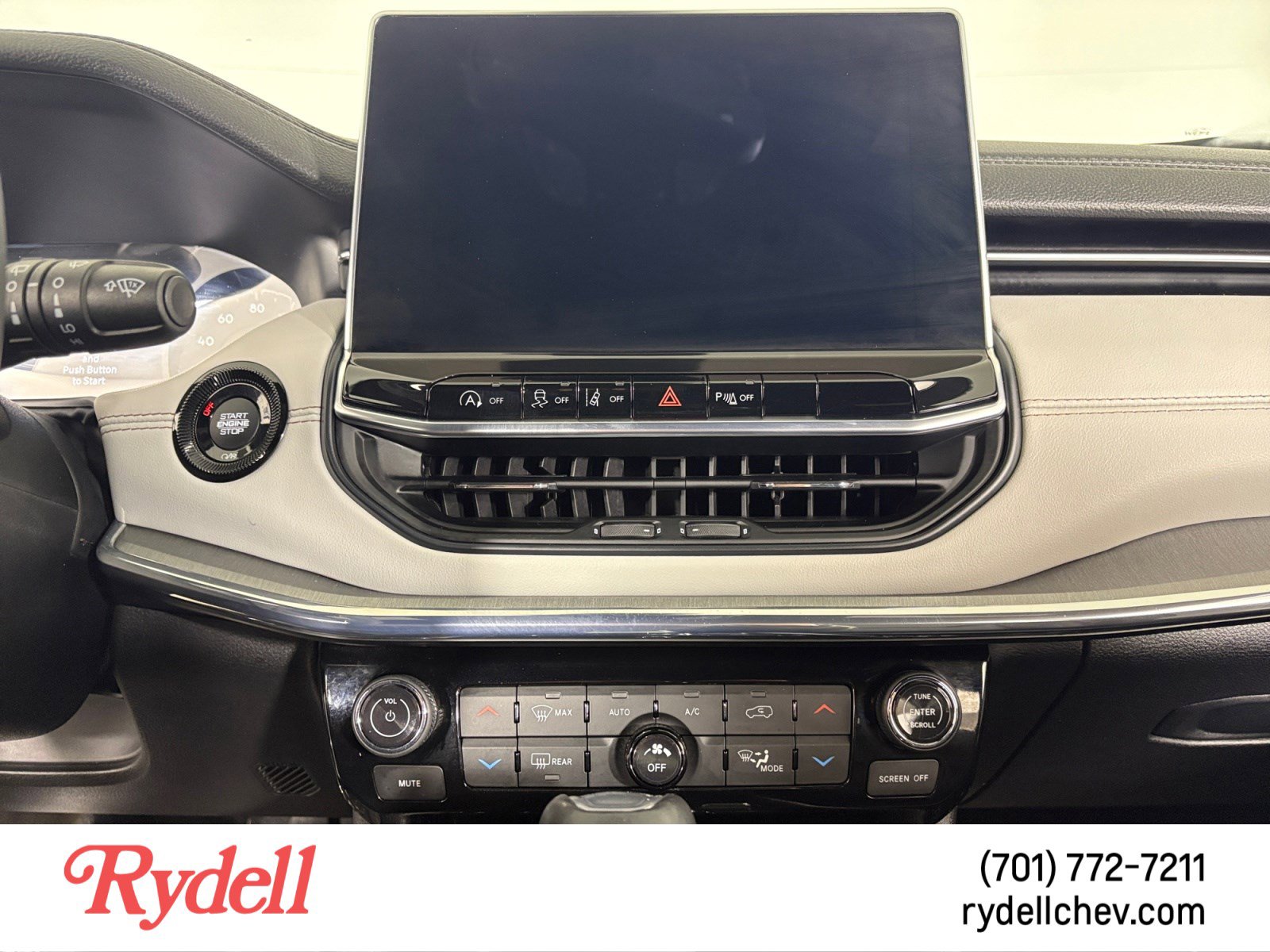 Used 2023 Jeep Compass Limited image 20