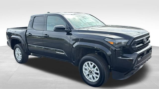 Used 2025 Toyota Tacoma SR5 AWD/4WD image 27