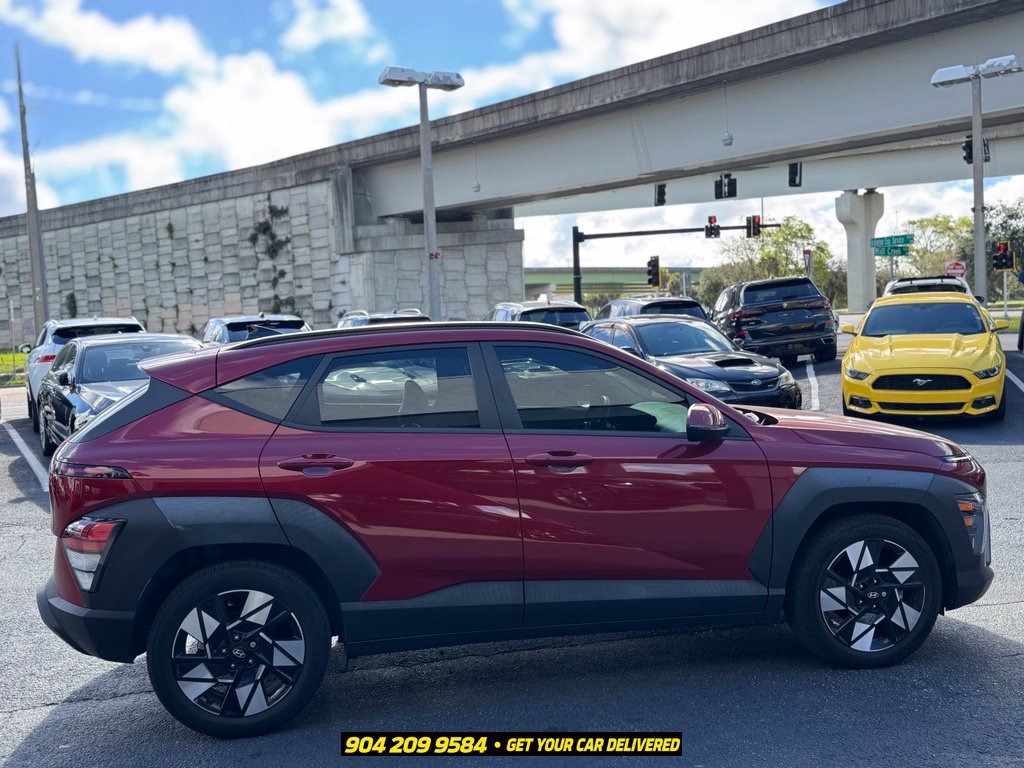 Used 2024 Hyundai Kona SEL FWD image 8