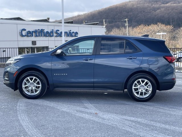 Certified 2024 Chevrolet Equinox LS w/ LS Convenience Package image 9