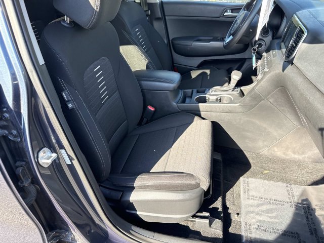 Used 2019 Kia Sportage LX w/ Option Group 017 FWD image 9