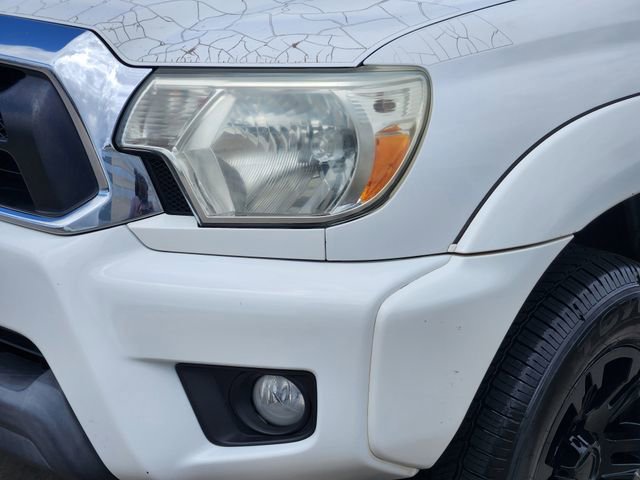 Used 2015 Toyota Tacoma PreRunner w/ SR5 Package image 9