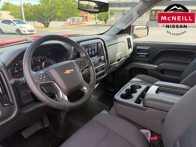 Used 2017 Chevrolet Silverado 1500 LT w/ All Star Edition image 30
