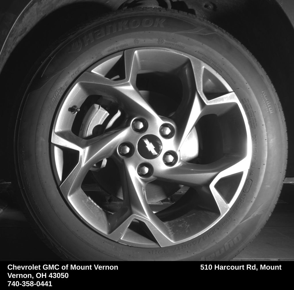 Used 2025 Chevrolet Trax LT FWD image 11