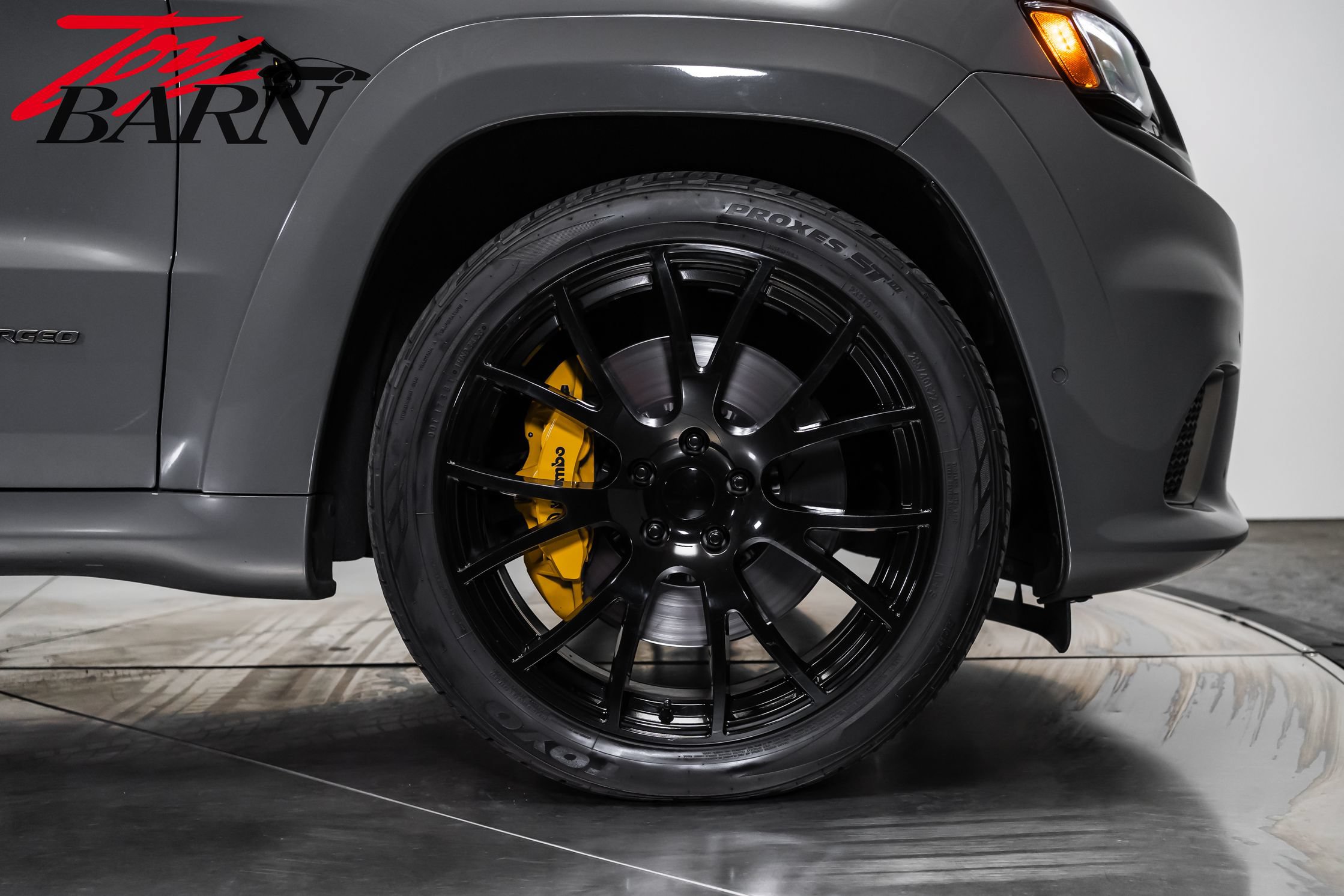 Used 2021 Jeep Grand Cherokee Trackhawk AWD/4WD image 15