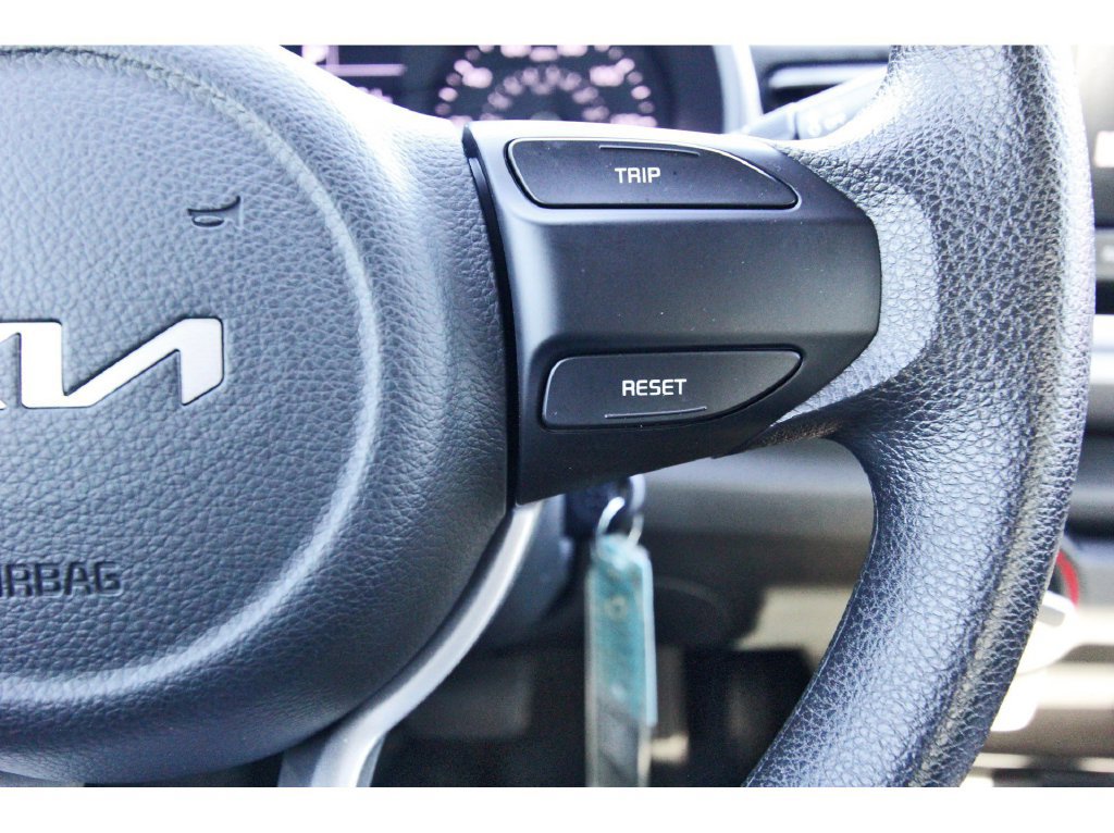 Used 2023 Kia Rio LX FWD image 20