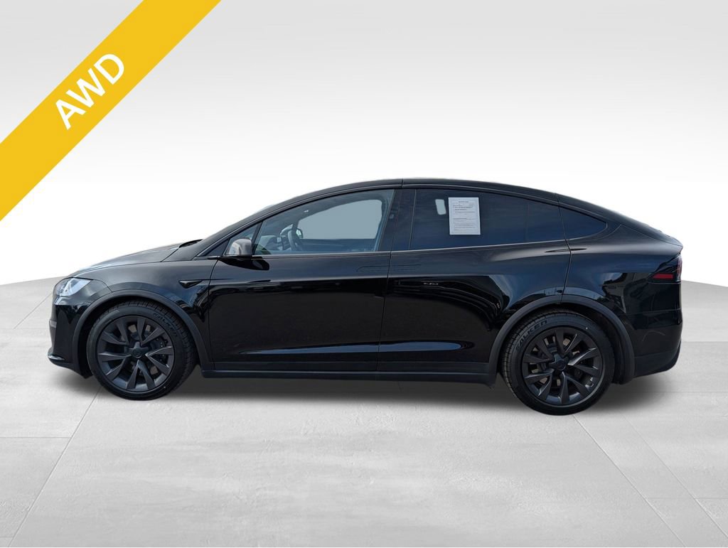 Used 2024 Tesla Model X image 2