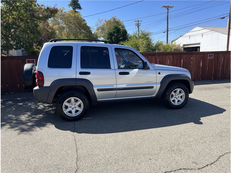 Used 2004 Jeep Liberty Sport w/ PWR Convenience Group AWD/4WD image 6