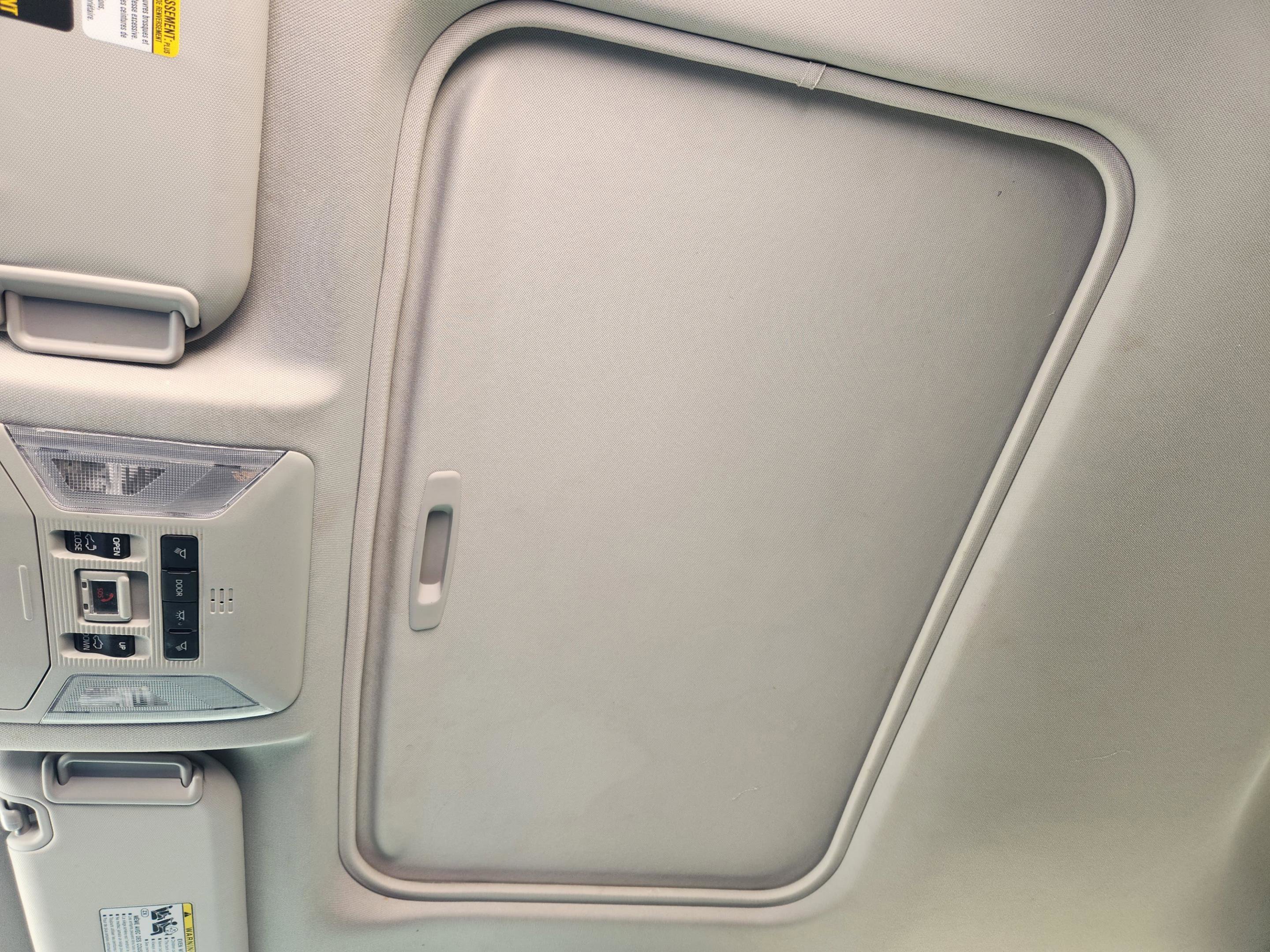 Used 2022 Toyota RAV4 Limited image 25