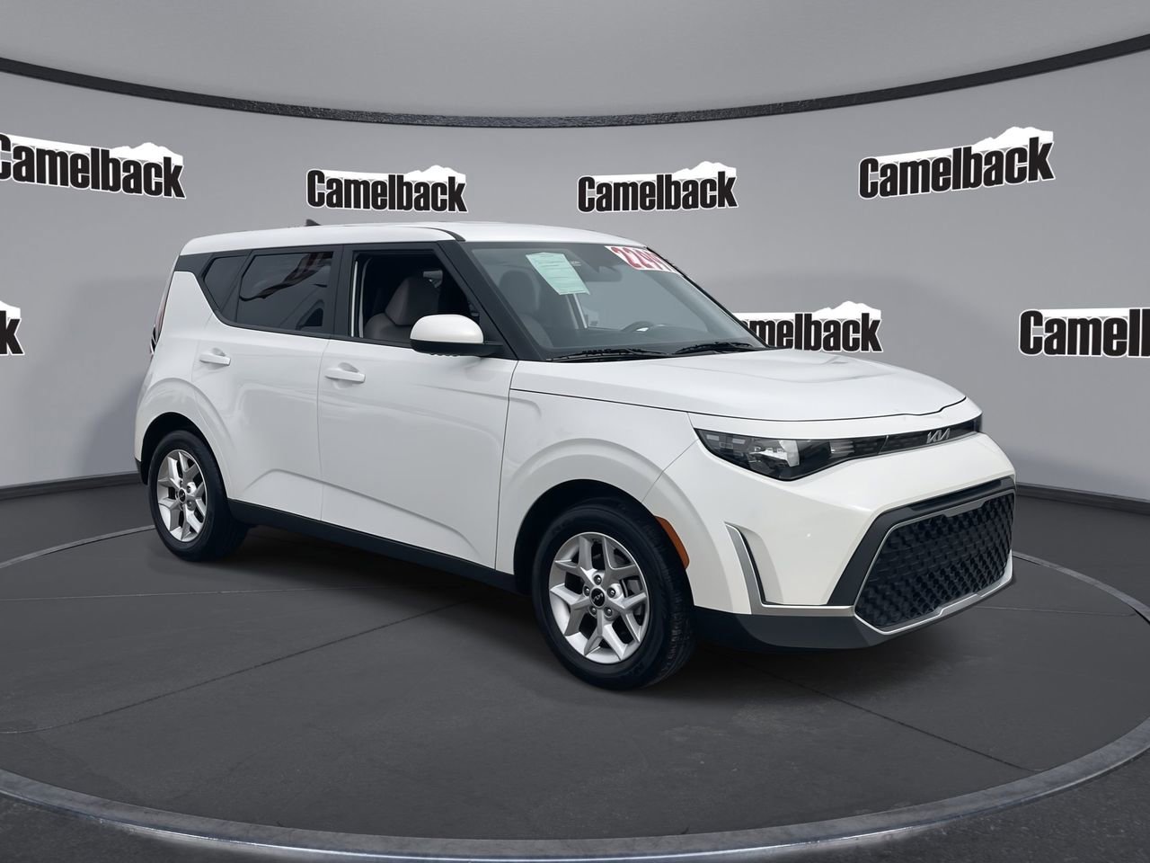 Certified 2024 Kia Soul LX w/ Option Group 015 FWD image 1
