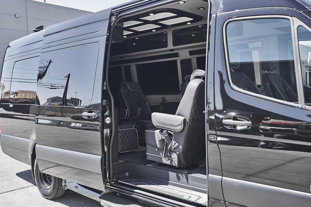 Used 2024 Mercedes-Benz Sprinter 3500 w/ Parking Package image 42