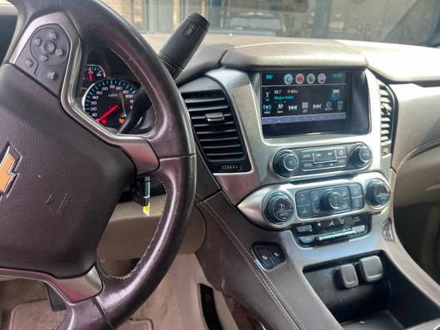 Used 2018 Chevrolet Suburban LT image 8