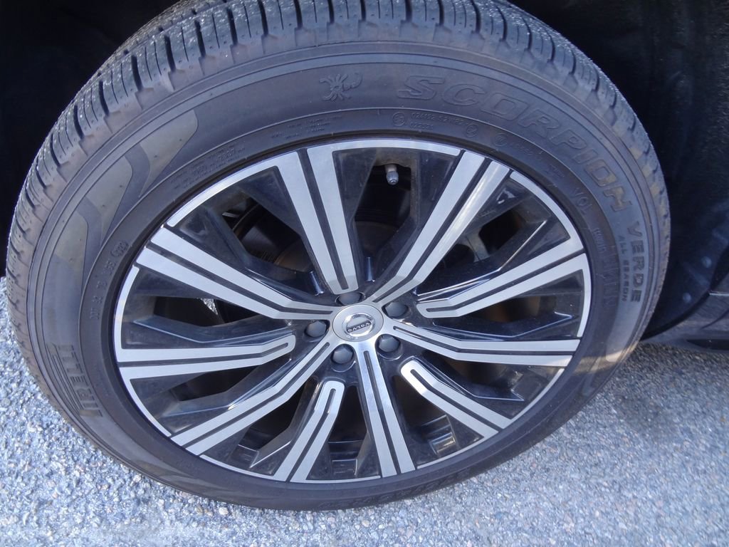 Used 2024 Volvo XC90 B6 Plus AWD/4WD image 10