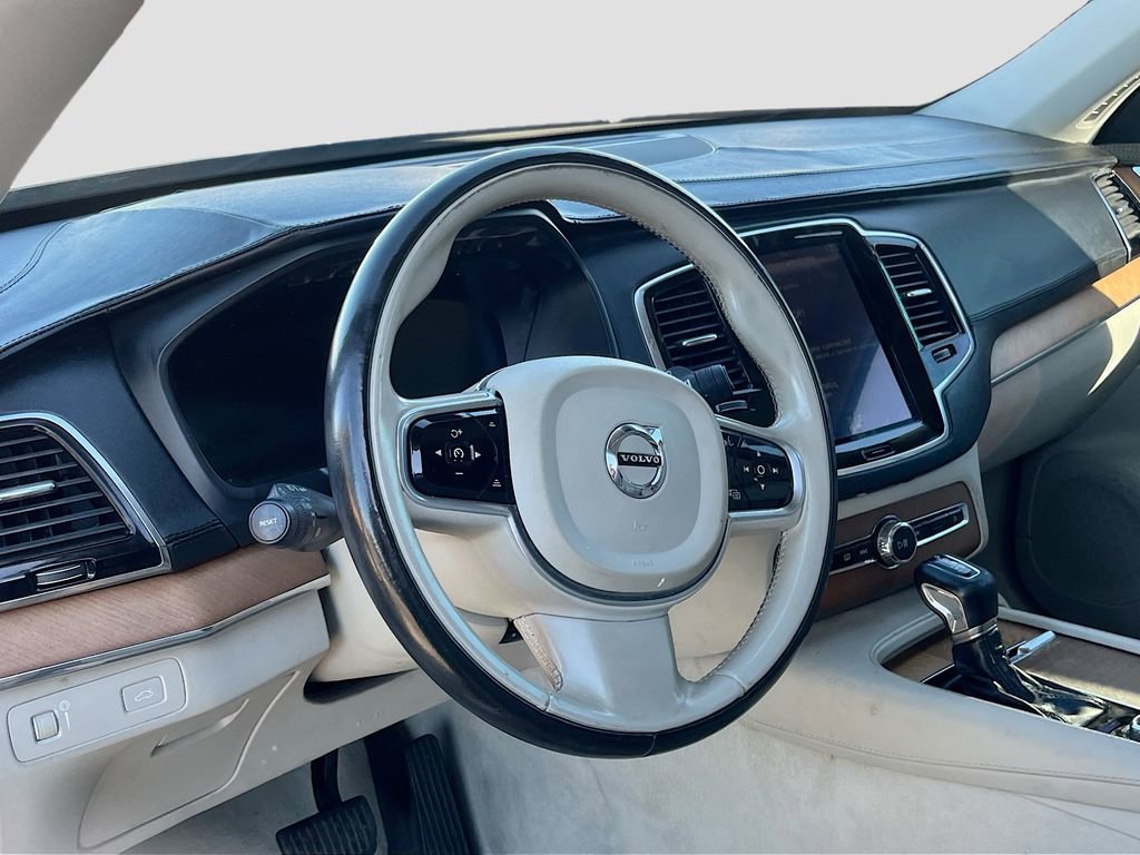 Used 2016 Volvo XC90 T6 Inscription image 9